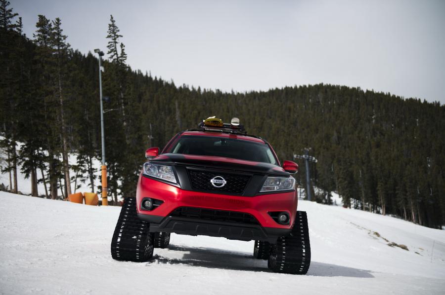  Nissan Pathfinder Winter Warrior Concept 2016 года  (фото 22 из 29)